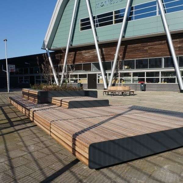 Neugestaltung Schulhof: Montessori Gymnasium Amsterdam