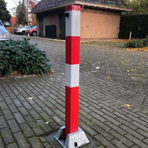 Verkehrsleiteinrichtungen | Absperrpfosten | FalcoSentry Absperrpfosten, klappbar | image #2 |  