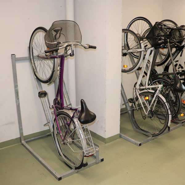 Fahrradparksysteme | Kompakt Fahrradparksysteme | FalcoVert platzsparender Fahrradständer | image #3 |  