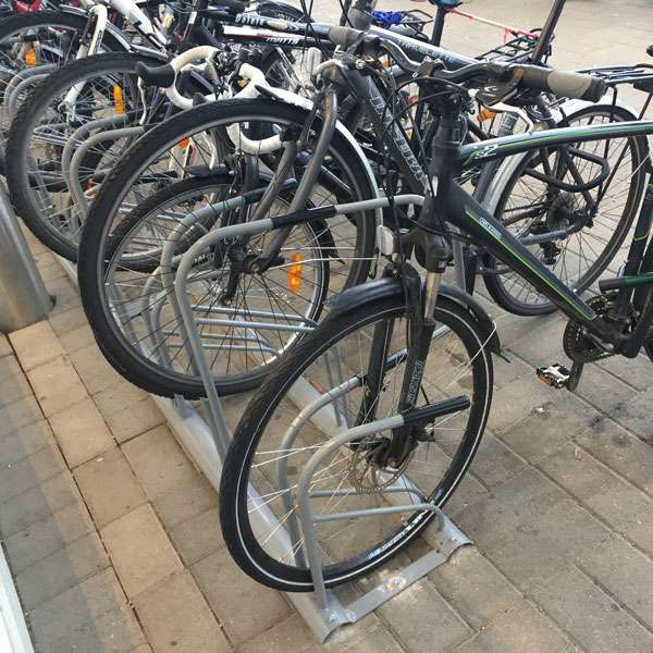 Fahrradparksysteme | Fahrradständer mit Befestigungspfosten | Ideal 2.0 Fahrradständer mit Anbindemöglichkeit | image #3 |  