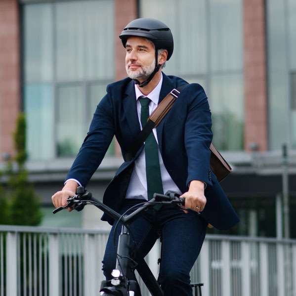Fahrradparken im Gewerbegebiet Fahrradparken im Gewerbegebiet