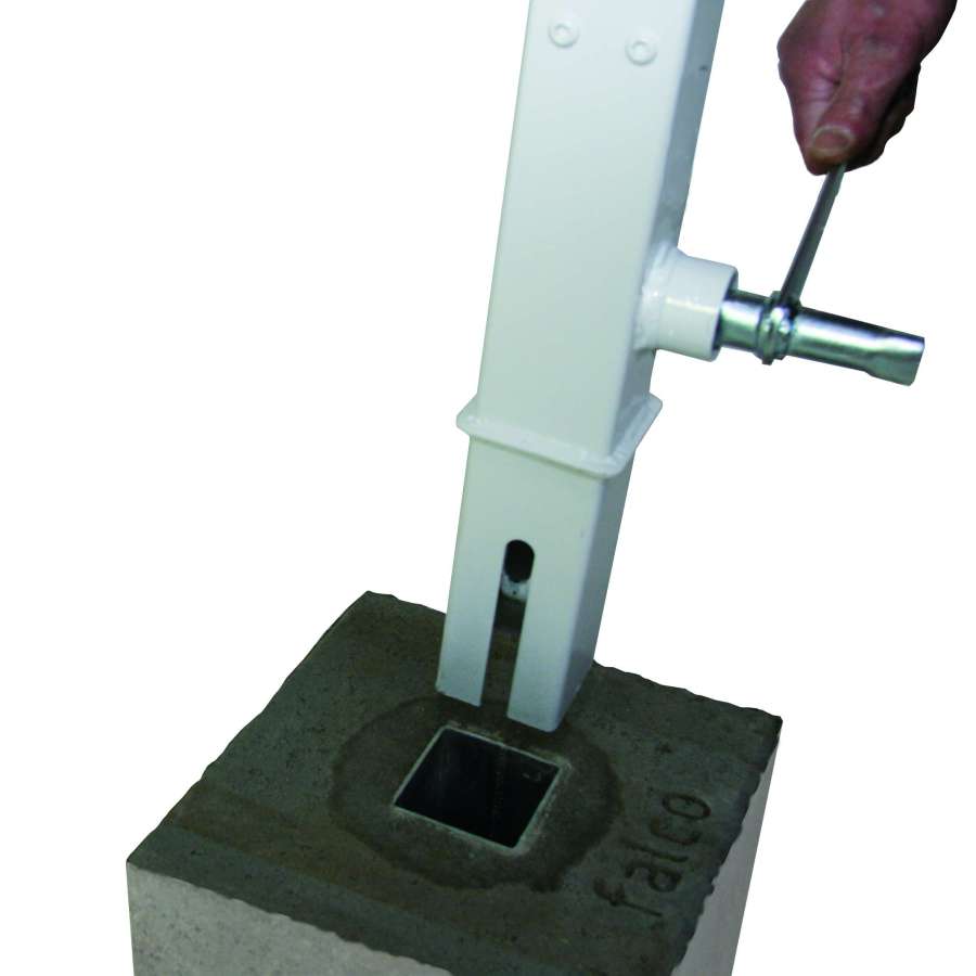 FalcoSentry Absperrpfosten, herausnehmbar