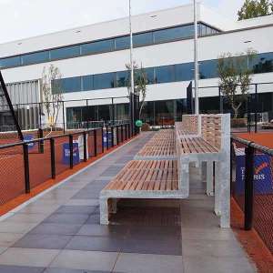 Tribünen und Bänke für das NTC Amstelveen