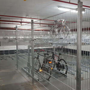 Projekte | Neues Fahrradparkhaus für Bürokomplex in Essen | image #1 | 102759 Fahrradparken Projekt Essen