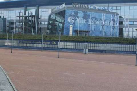 Falco Abfallbehälter für den Außenbereich Schalke 04