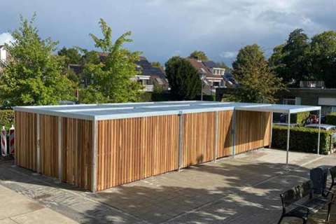 Langlebige und funktionelle Überdachungen für Pflegezentrum