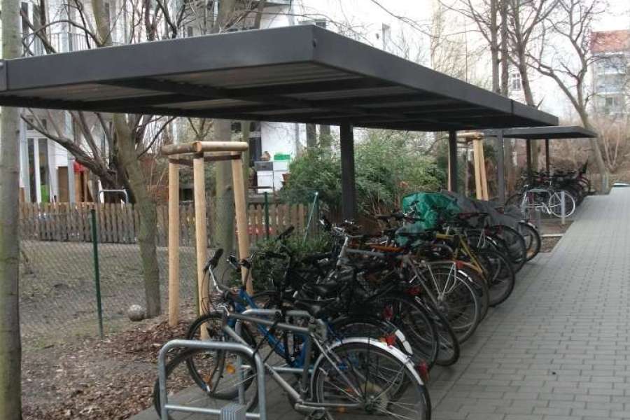 Überdachungen Falco Span aufgebaut in Berlin