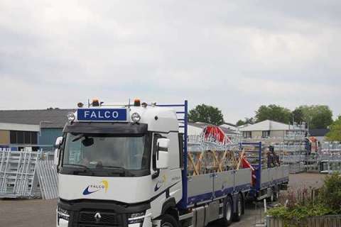 Falco erweitert Fuhrpark: Auf dem Weg zu Null-Emissionen