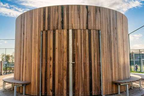 Runde Überdachung für IKC Kinderzentrum