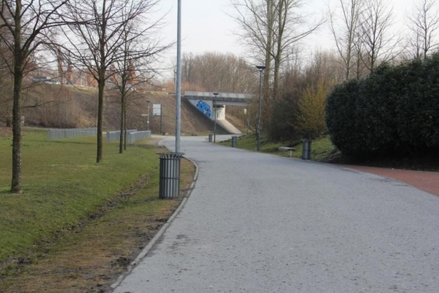 Falco Abfallbehälter für den Außenbereich Schalke 04