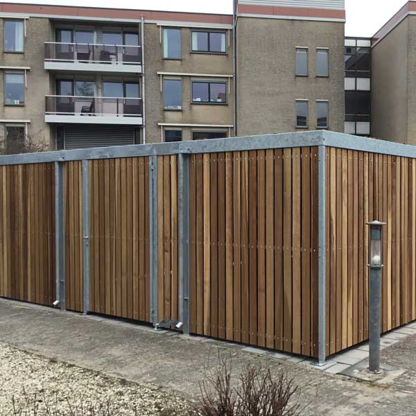 Elektromobil Überdachung mit Gründach für eine Senioreneinrichtung