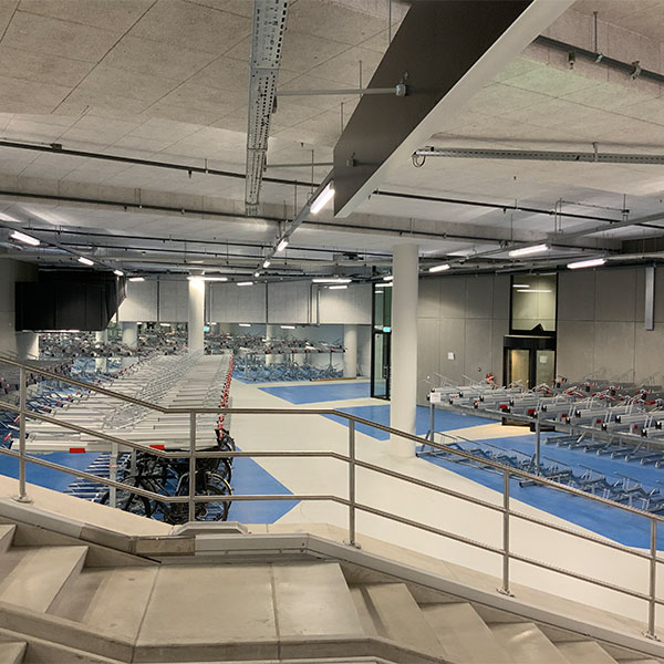 Kompaktes Fahrradparken in Amsterdam: Neuer Fahrradparkkomplex für Booking.com