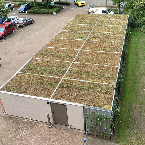 Modernes Fahrradpark- und Containerlagersystem für renovierten Apartmentkomplex in Den Bosch