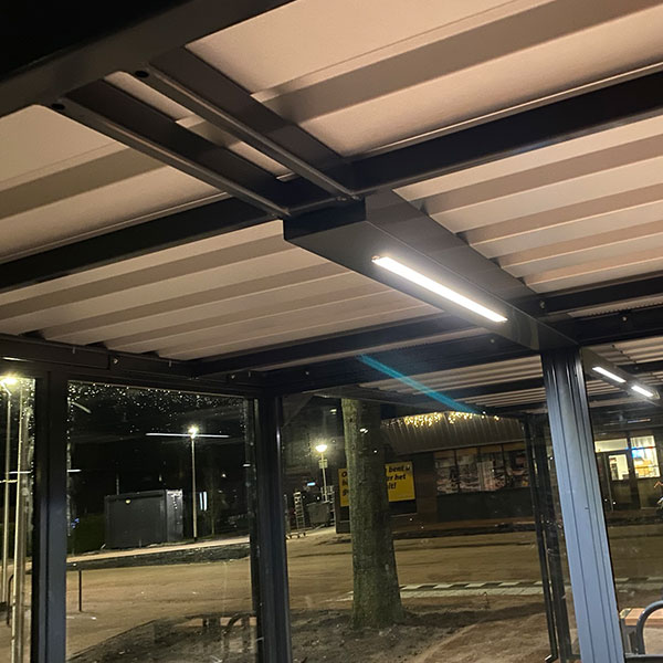 Grüne Oase im Herzen von Westerhaar: Der Busbahnhof am Kervelplatz erstrahlt in neuem Glanz