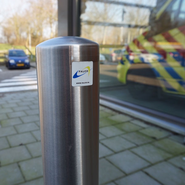 83144_Edelstahl_Pfosten_detail