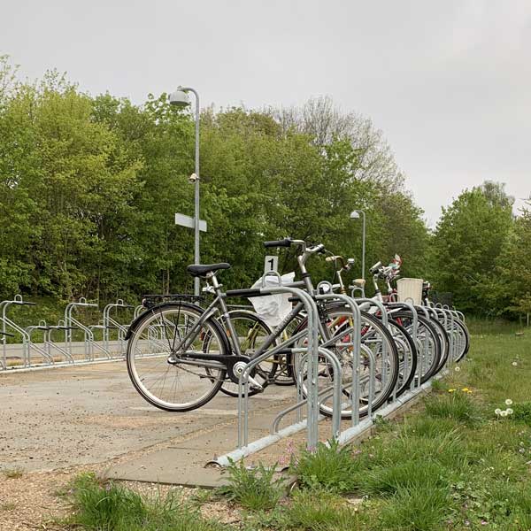 Fahrradständer für Bahnhof in Dänemark