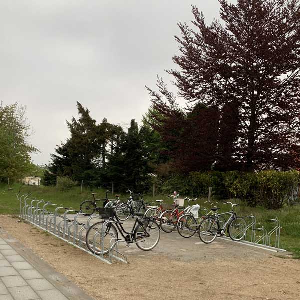 Fahrradständer für Bahnhof in Dänemark
