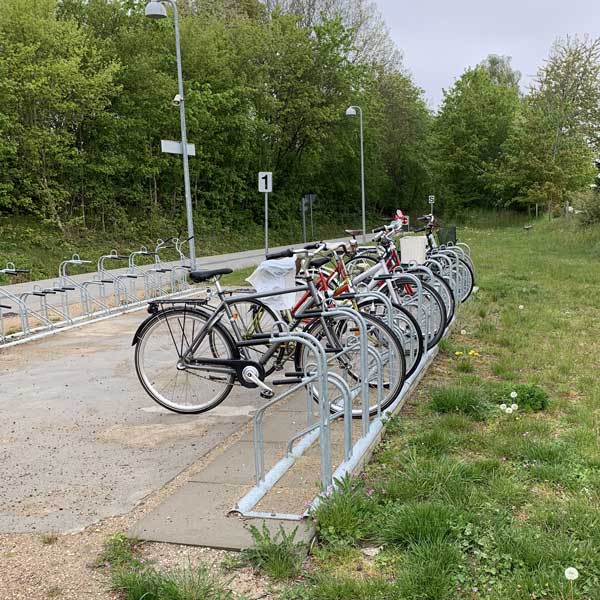 Fahrradständer für Bahnhof in Dänemark