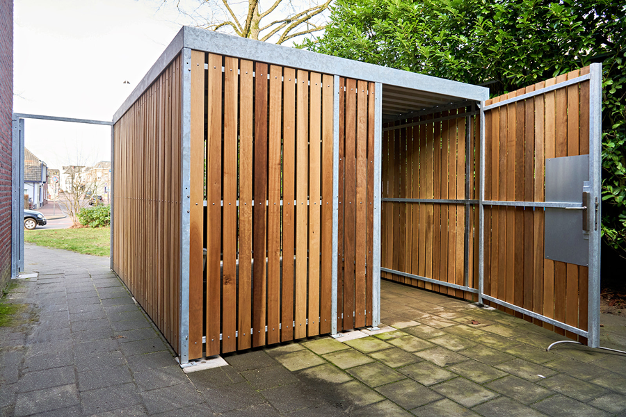 Fahrradüberdachung mit Lagerraum für Pflegeeinrichtung in Neede