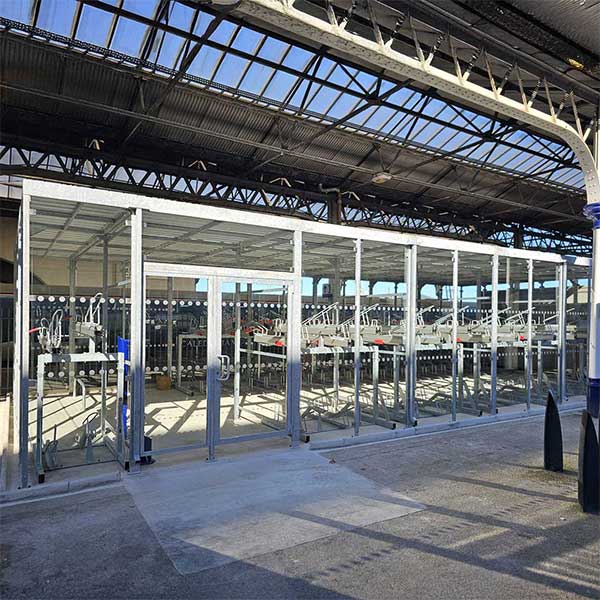 Cycle-Hub: Fahrradabstellanlage am ScotRail-Bahnhof Inverness