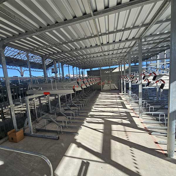 Cycle-Hub: Fahrradabstellanlage am ScotRail-Bahnhof Inverness