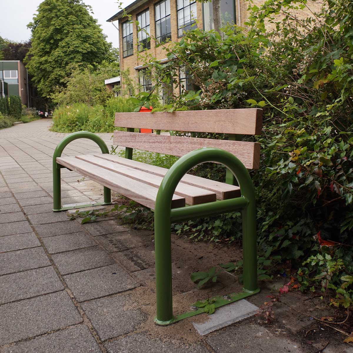 FalcoSwing  Parkbank mit Rückenlehne