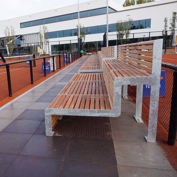 FalcoLinea Tribünenbank