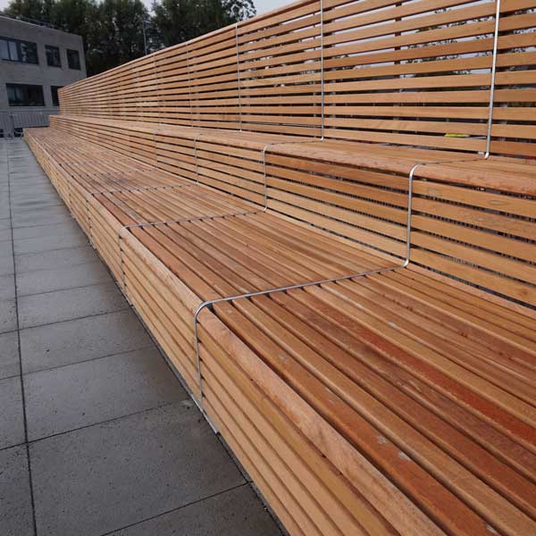 FalcoLinea Tribünenbank