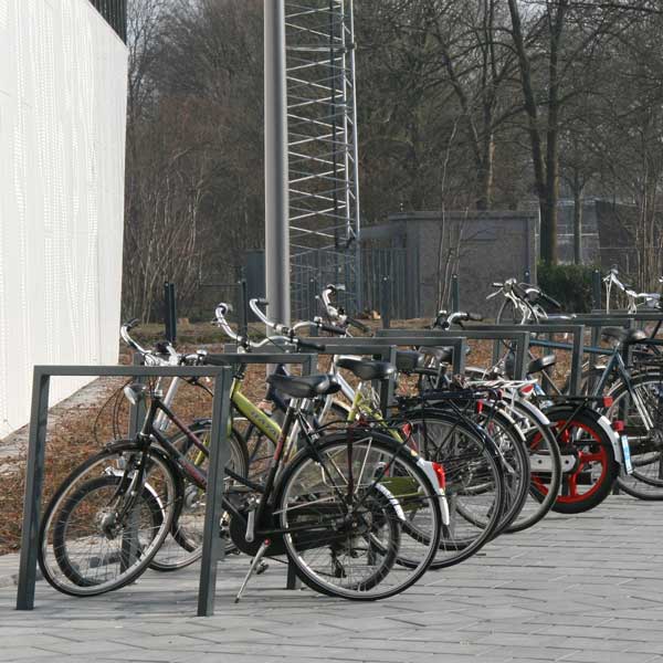 fietsparkeren fietsaanleunbeugel koker special Almelo
