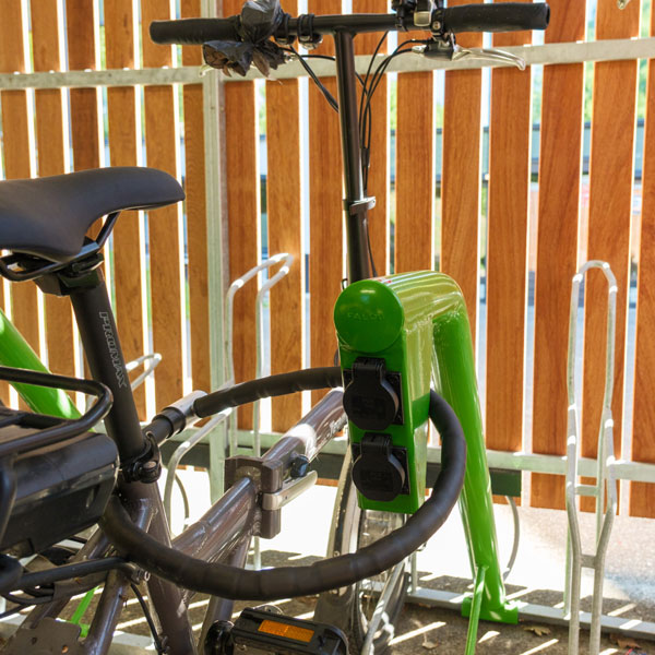 FalcoSound Fahrradständer mit E-Bike Ladestation